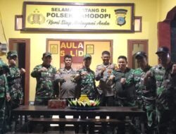 Danramil 1311-02/Bungku Lettu Inf Amiruddin, Kodim 1311/Morowali Beri Kejutan ke Polsek Bahodopi Pada HUT Bhayangkara ke-78