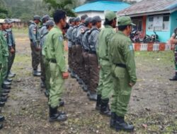 TINGKATKAN KEMAMPUAN LINMAS, BABINSA KORAMIL 1311-08/SOYO JAYA BERIKAN PEMBINAAN DAN PELATIHAN PBB