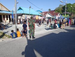 Lomba Voli Antar Desa Babinsa Koramil 1311-07/Menui Kepulauan Amankan dan Pantau Perayaan HUT RI ke-79 