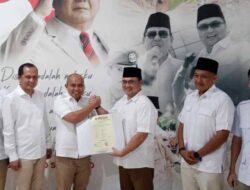 Partai Gerindra Resmi Serahkan B1 KWK ke Pasangan Molen- Hakim