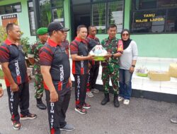 Danramil 1311-04/Lembo Tebar Kebahagiaan Natal: Bingkisan untuk Anggota Nasrani