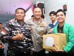 Polda Kepri Sambut Ramadhan 1446 H Gelar Baksos Bersinergi Polri dan Mahasiswa