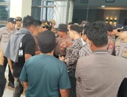 KONSORSIUM MOROWALI KEPUNG 3 KANTOR! TOLAK PAW GOLKAR YANG DIDUGA TABRAK ATURAN