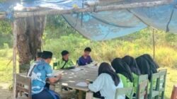 “9 TAHUN PINDAH-PINDAH GEDUNG, 31 MURID MTS TANJUNG HARAPAN DI MOROWALI MASIH BELAJAR DI TENDA. DANA HIBAH 1 MILIAR BELUM CAIR”