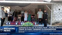 Humanis di HUT Humas Polri ke-75, Polres Morowali Salurkan Bansos di Bahomohoni